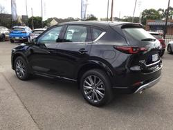2025 Mazda CX-5 G25 Akera