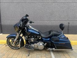 2018 Harley-Davidson Street Glide Anniversary 107 (FLHX_ANV) Touring