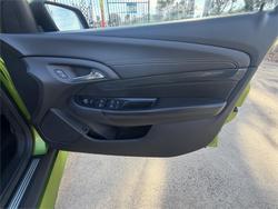 2015 HOLDEN COMMODORE SV6