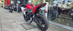 2015 Yamaha YZF-R3 R3 Red