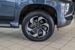 2024 Mitsubishi Pajero Sport GLS