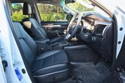2024 Toyota Hilux SR5 48V GUN126R 4X4 Dual Range Frosted White