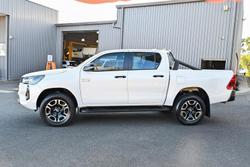 2024 Toyota Hilux SR5 48V GUN126R 4X4 Dual Range Frosted White