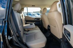 2025 Toyota Landcruiser Prado VX