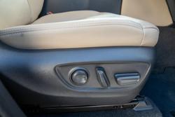 2025 Toyota Landcruiser Prado VX