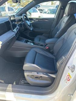 2026 Volkswagen Tiguan 200TSI eHybrid R-Line