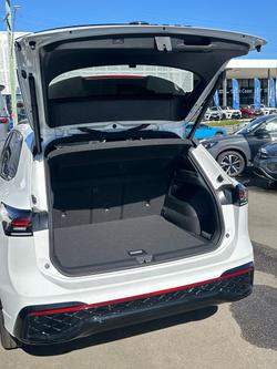 2026 Volkswagen Tiguan 200TSI eHybrid R-Line