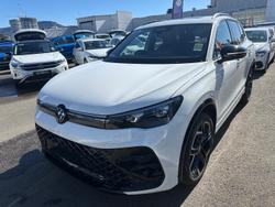 2026 Volkswagen Tiguan 200TSI eHybrid R-Line