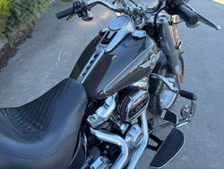 2018 HARLEY-DAVIDSON FLFBS FAT BOY S (114) (CUST) Grey