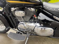 2017 Suzuki VL800T (BOULEVARD C50T) Black