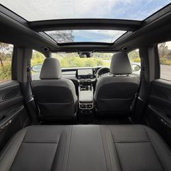 2026 Lexus RX 450h+ Luxury