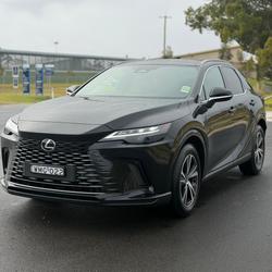 2026 Lexus RX 450h+ Luxury