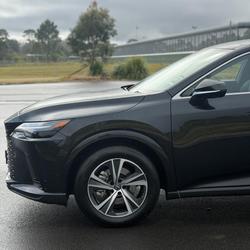 2026 Lexus RX 450h+ Luxury