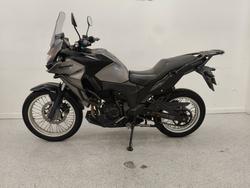 2017 Kawasaki VERSYS-X grey