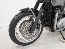 2023 Triumph BONNEVILLE T120 SILVER