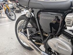 2023 Triumph BONNEVILLE T120 SILVER