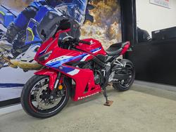 2025 Honda CBR650RAC RED