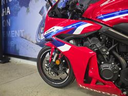 2025 Honda CBR650RAC RED