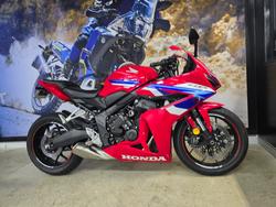 2025 Honda CBR650RAC RED