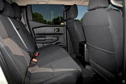 2026 Nissan Navara ST D27 MY26 4X4 Dual Range Alpine White