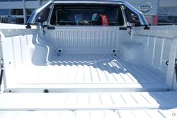 2026 Nissan Navara ST D27 MY26 4X4 Dual Range Alpine White