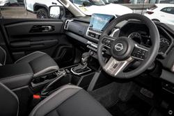 2026 Nissan Navara ST-X D27 MY26 4X4 Dual Range Outback Red