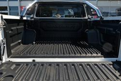 2026 Nissan Navara ST-X