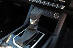 2026 Nissan Navara ST-X D27 MY26 4X4 Dual Range Alpine White