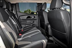 2026 Nissan Navara ST-X D27 MY26 4X4 Dual Range Alpine White