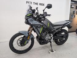 2025 CFMOTO 450 MT grey