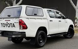 2021 Toyota Hilux SR