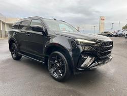 2025 Isuzu MU-X X-TERRAIN