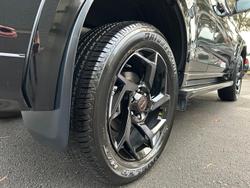 2025 Isuzu MU-X X-TERRAIN
