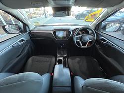 2025 Isuzu D-MAX LS-M