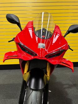 2024 DUCATI PANIGALE V4R Red