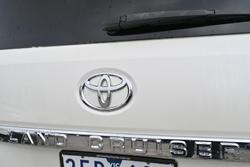 2019 Toyota Landcruiser VX VDJ200R 4X4 Dual Range Glacier White