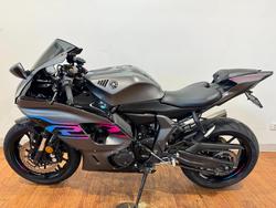 2024 Yamaha YZF-R7LA GREY