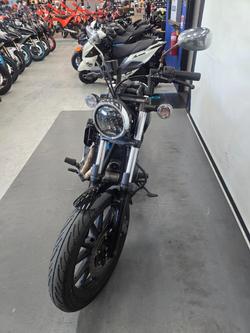 2013 Yamaha BOLT Black