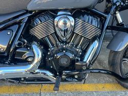 2022 Indian CHIEF DARK HORSE GREY
