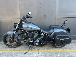 2022 Indian CHIEF DARK HORSE GREY