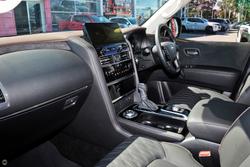 2026 Nissan Patrol Warrior Y62 MY26 4X4 Dual Range Black Obsidian