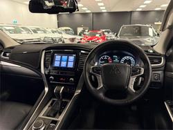 2021 Mitsubishi Pajero Sport GLS
