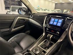 2021 Mitsubishi Pajero Sport GLS