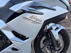 2024 Kawasaki NINJA 500 SE (LAMS) White