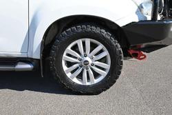 2018 Isuzu MU-X LS-T