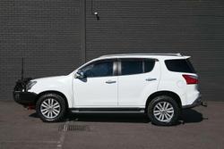 2018 Isuzu MU-X LS-T