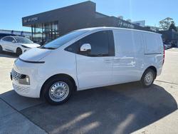 2024 Hyundai STARIA LOAD