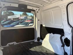 2024 Hyundai STARIA LOAD