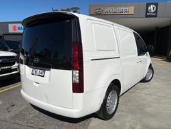 2024 Hyundai STARIA LOAD