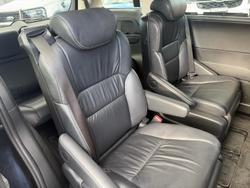 2015 Honda Odyssey VTi-L